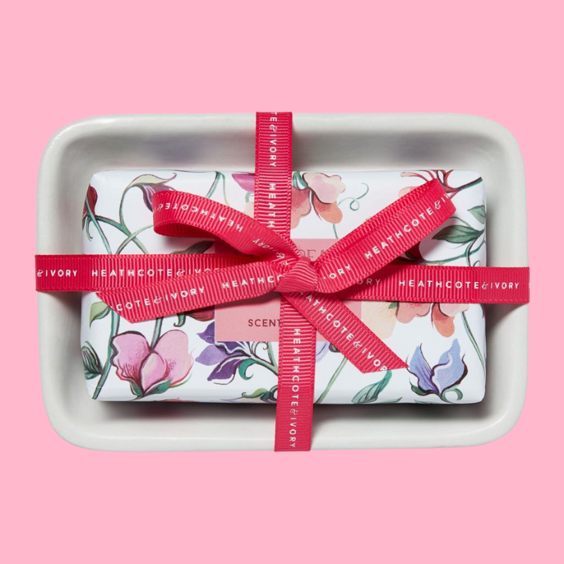 Sweet Pea & Honeysuckle Scented Soap & Dish - FG2329 - Uneeka