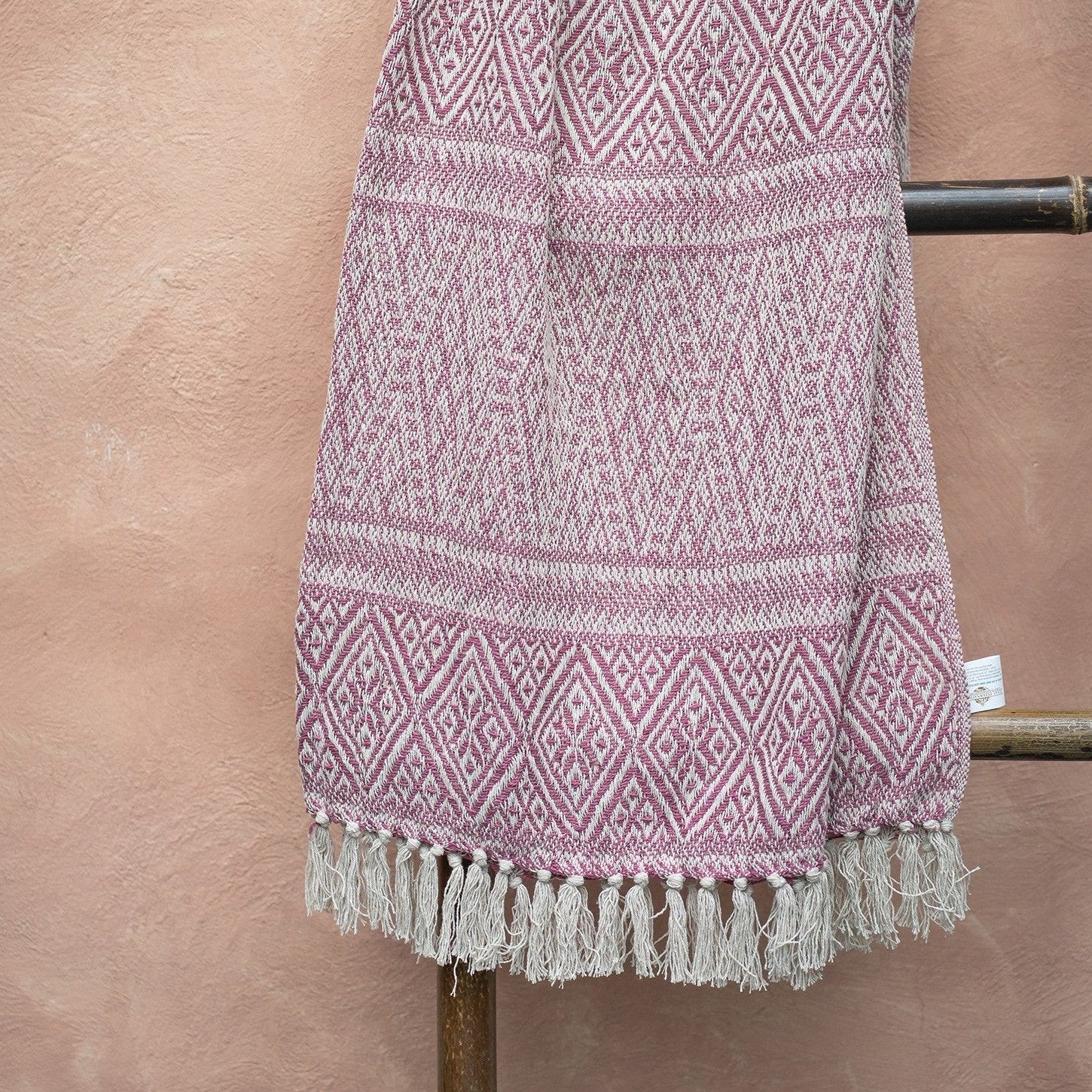 Recycled Cotton Diamond Throw - TH17 - PLUM - Uneeka