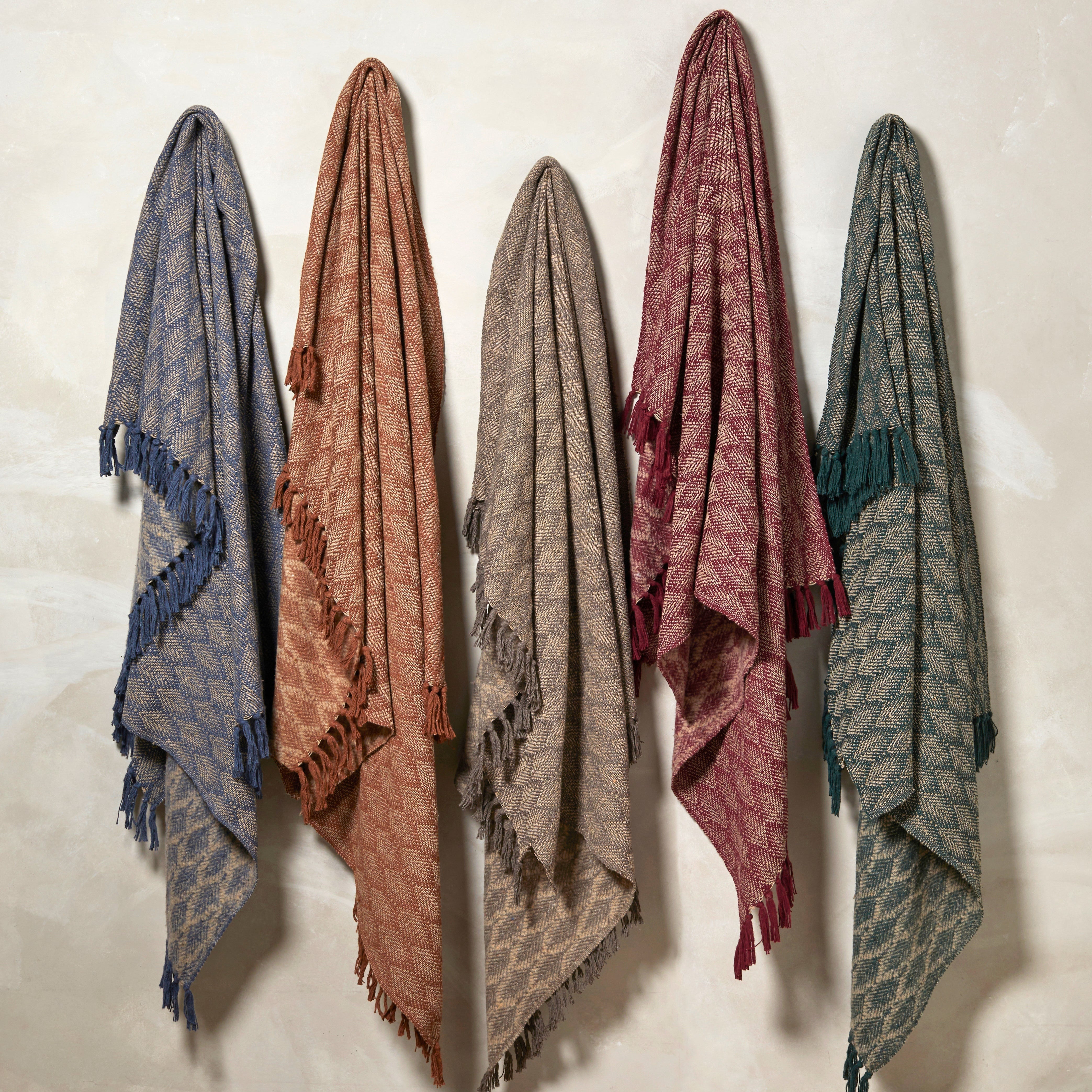 Recycled Cotton Leaf Print Throw - RCTLB - Uneeka