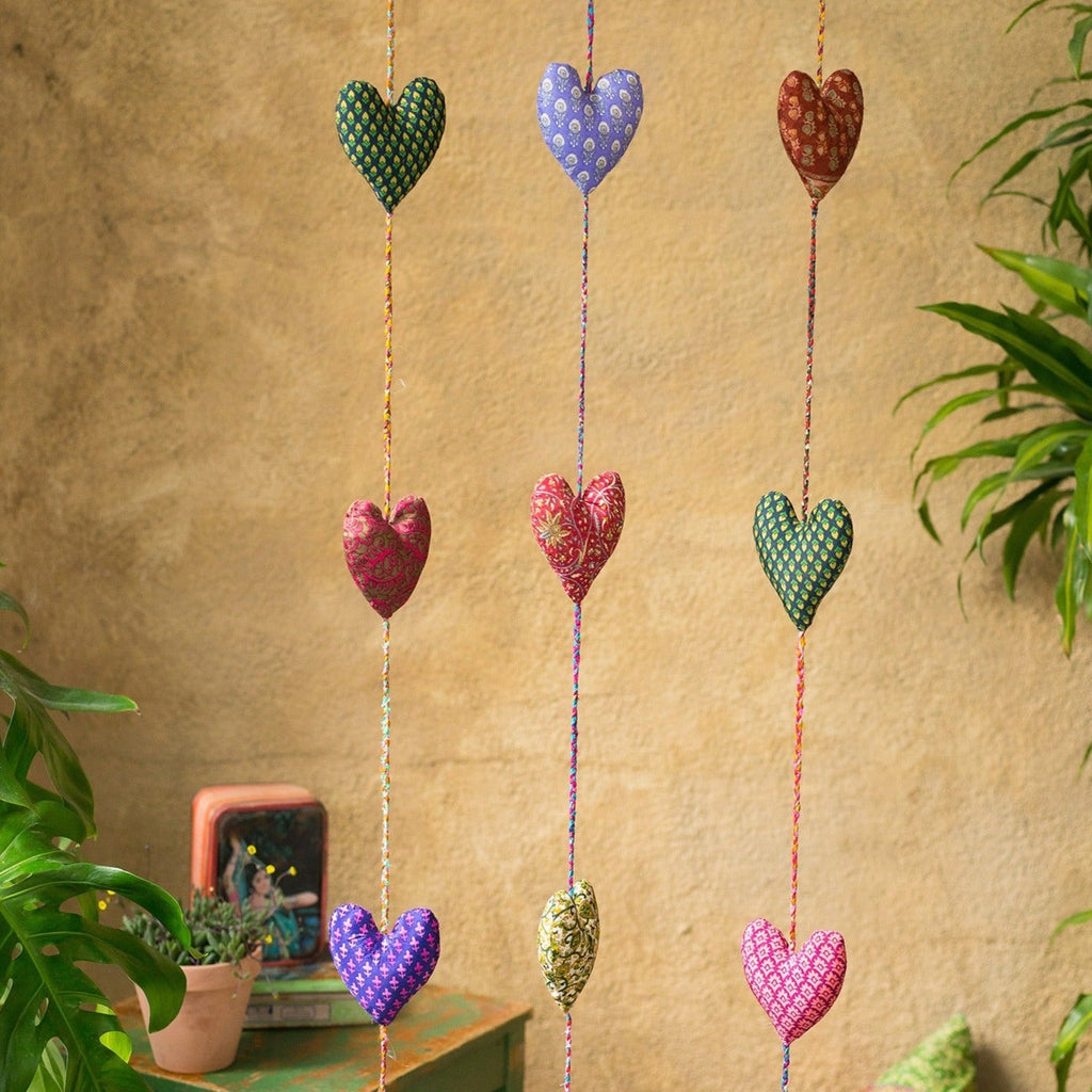 Recycled Sari Hanging Hearts Garland - STRING121 - Uneeka