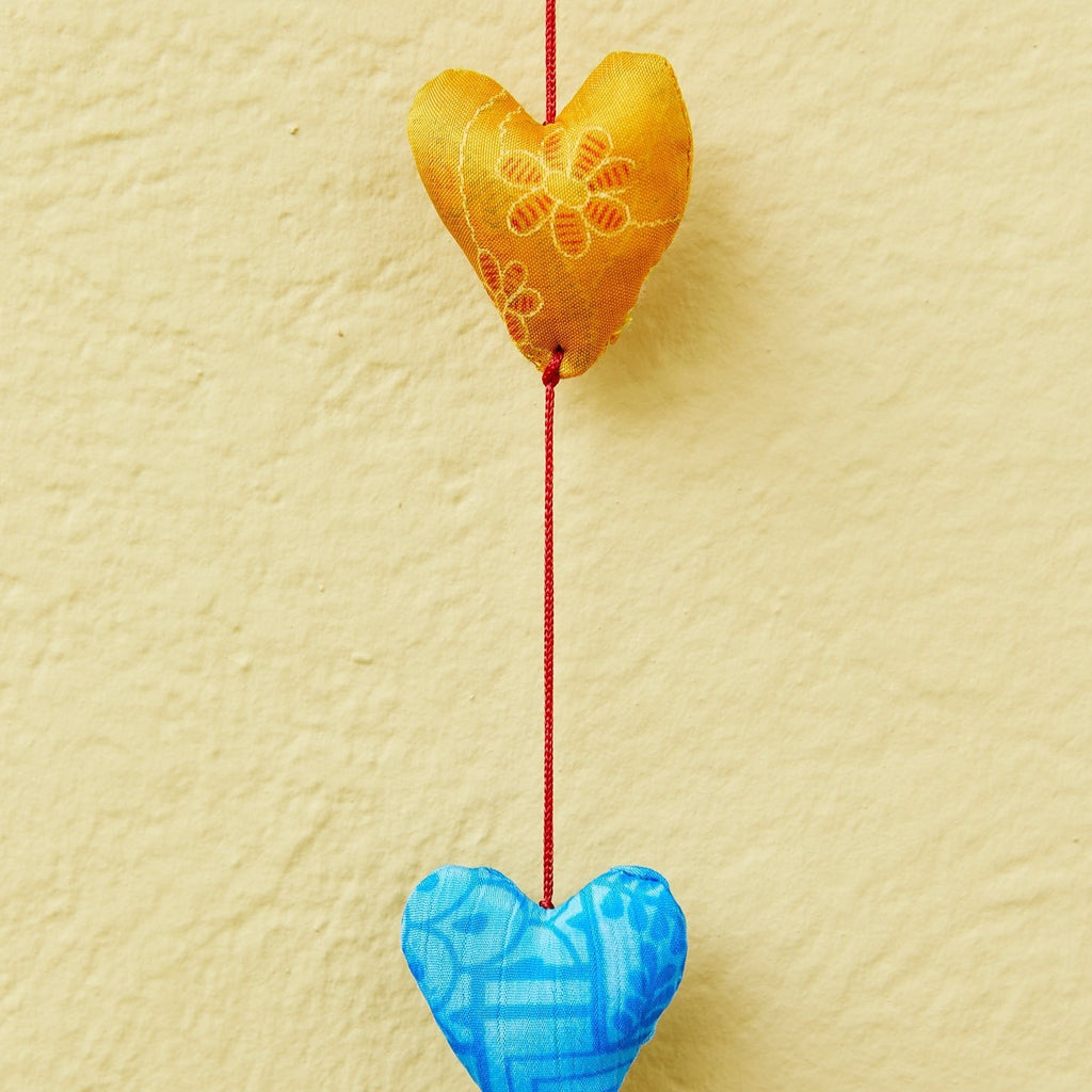 Recycled Sari Hanging Mini Hearts Garland - STRING125 - Uneeka