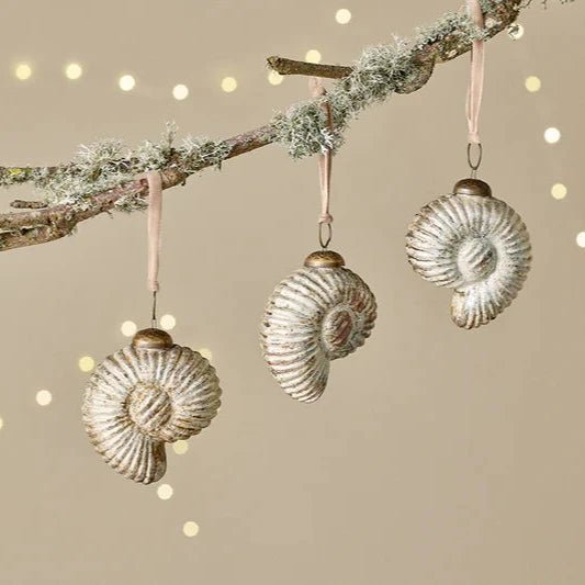 Rustic Gold Sachin Shell Baubles - SB2001 - Uneeka