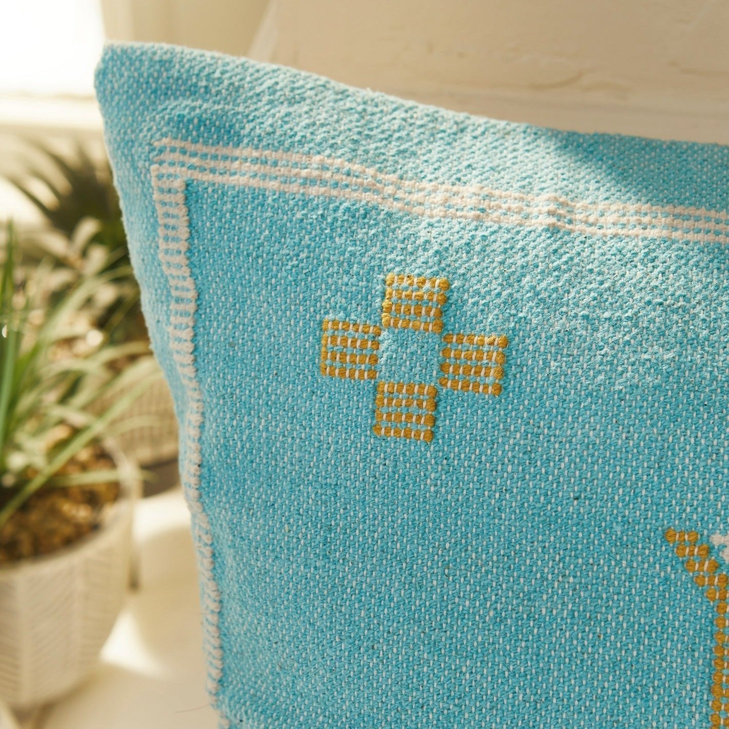 Sahlah Embroidered Cushion - CC316TQ - Uneeka