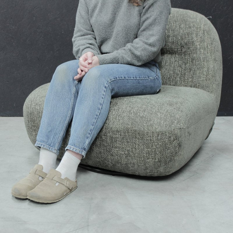 Samara Chair Samara Boucle Oversized Swivel Chair | Cosy & Stylish Seating | Uneeka