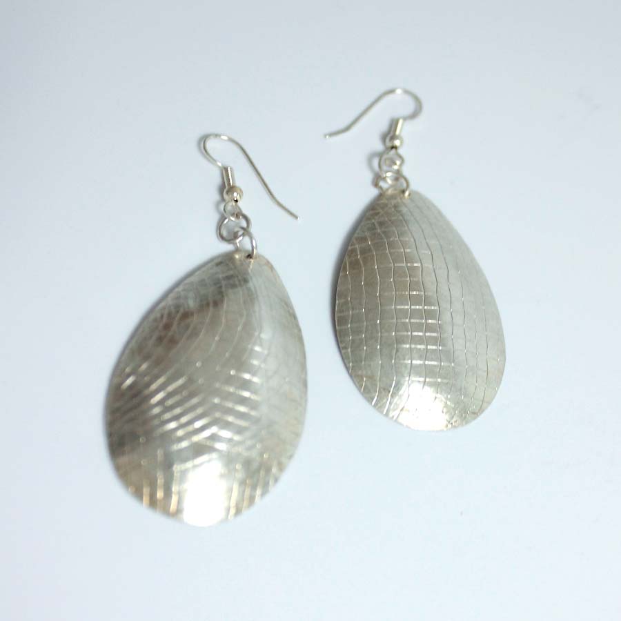 Silver Plated Oval Earrings With Scratch Pattern - JEMS40 - Uneeka