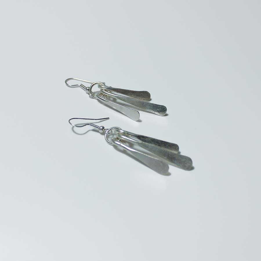 Silver Plated Petite Three Petal Earrings - JEMS49 - Uneeka