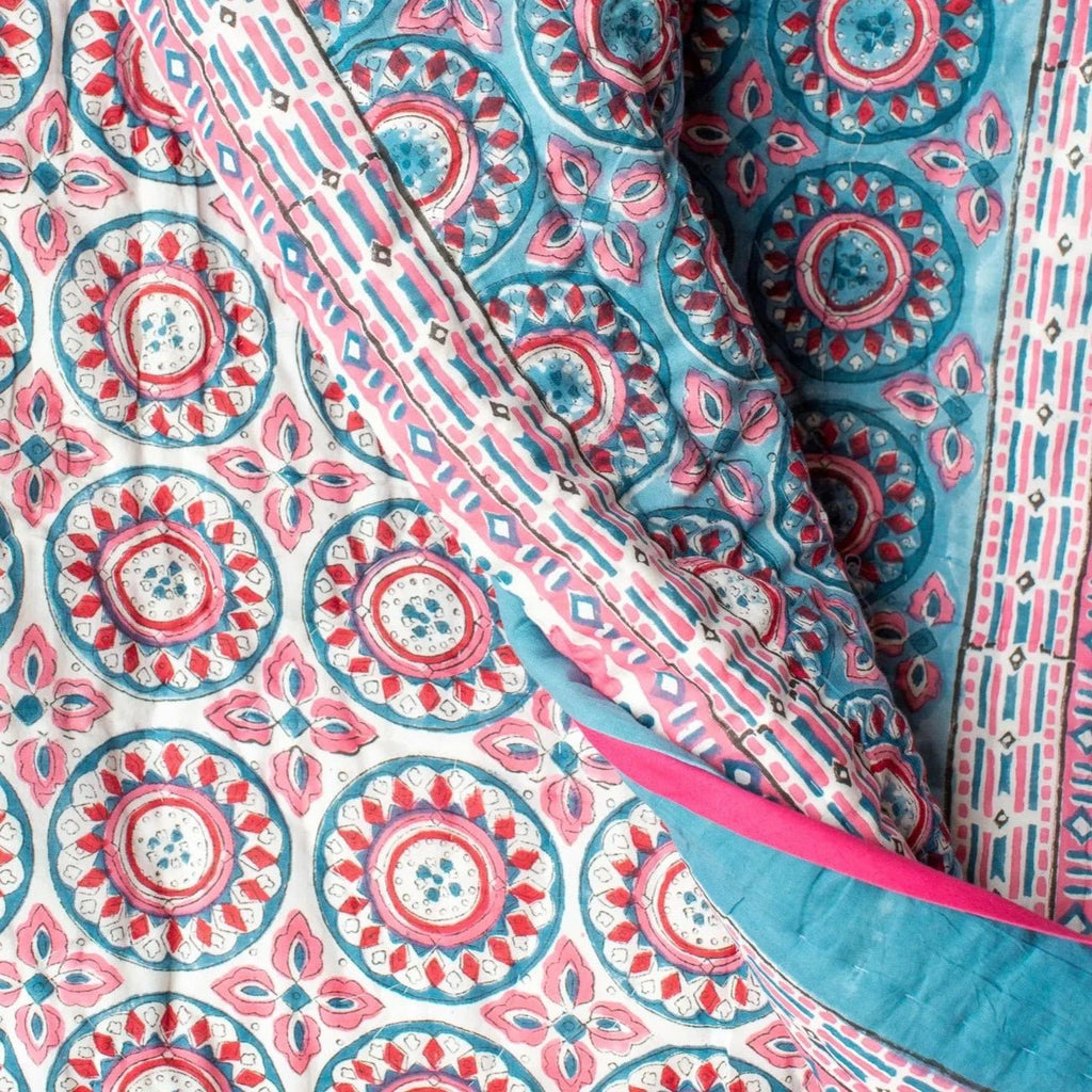 Single Blue & Deep Pink Block Print Quilt - GP1103 - Uneeka