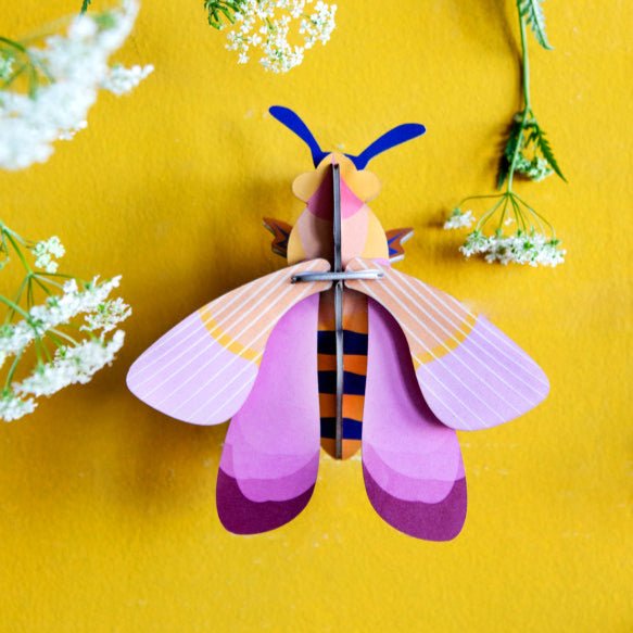 Small Pink Bee Cardboard Model - IMA54 - Uneeka