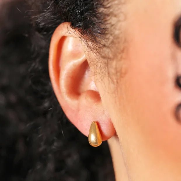 Stainless Steel Mini Teardrop Stud Earrings - 74522 - Uneeka