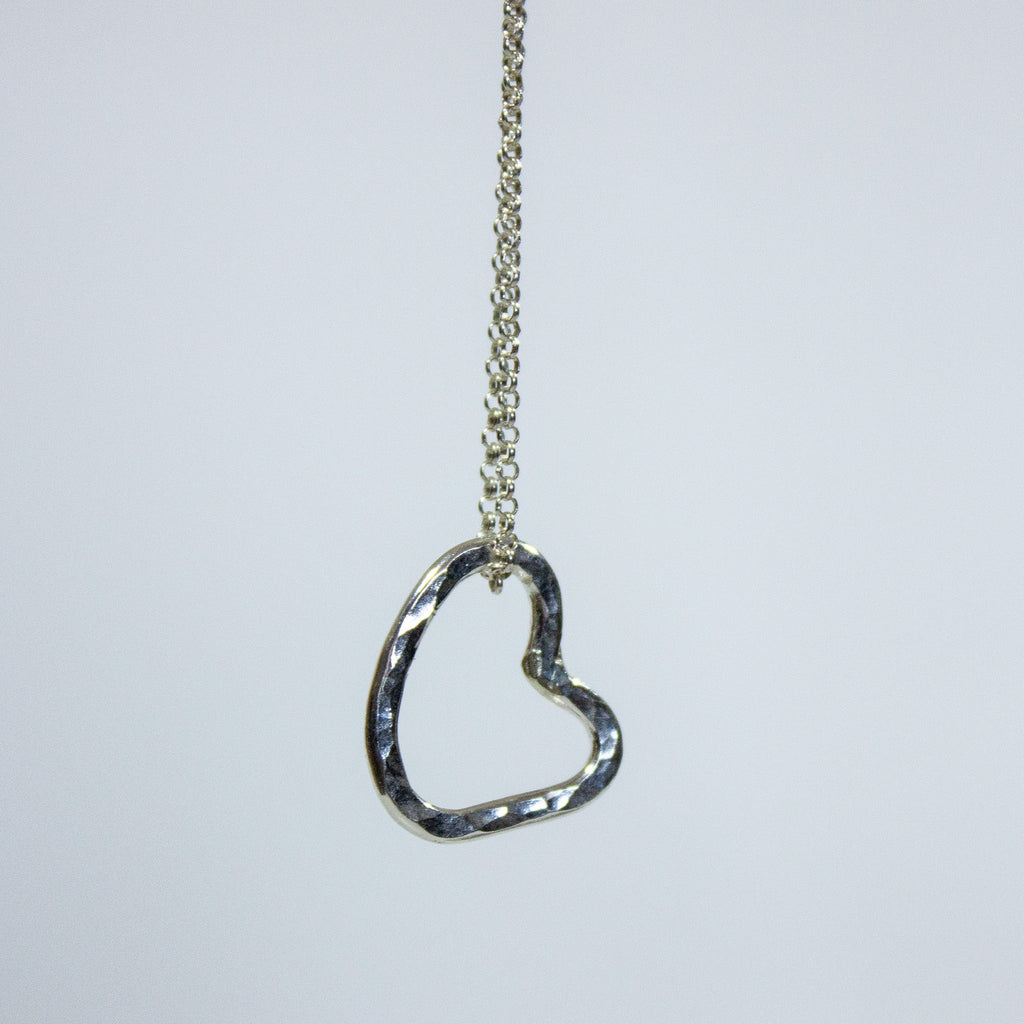 Sterling Silver Heart Outline Pendant Necklace - Uneeka