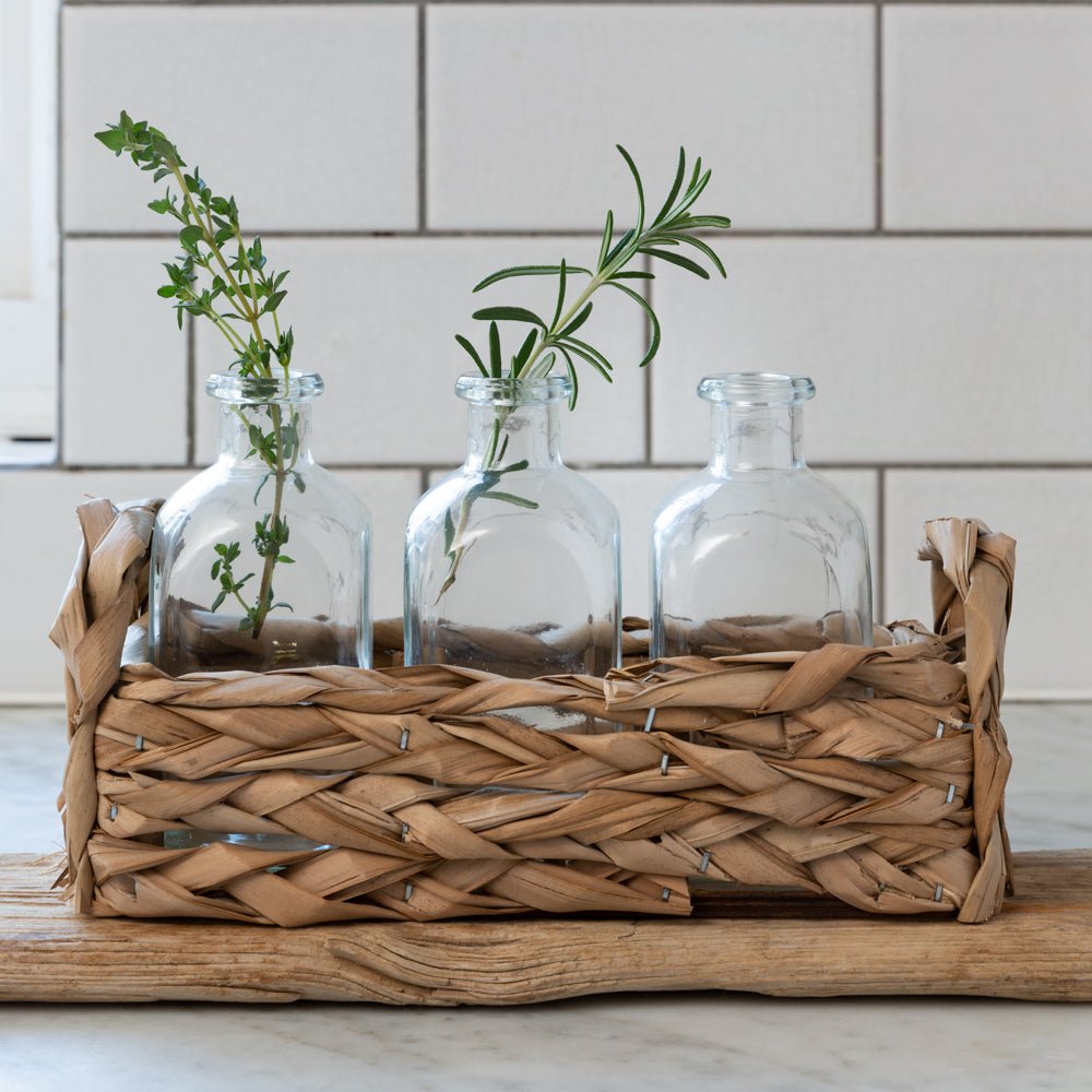 Straw Basket With 3 Glass Bottles - LIN21764 - Uneeka