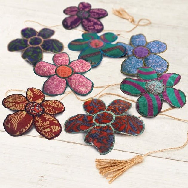 String Of Recycled Sari Flower Bunting - BUN106 - Uneeka