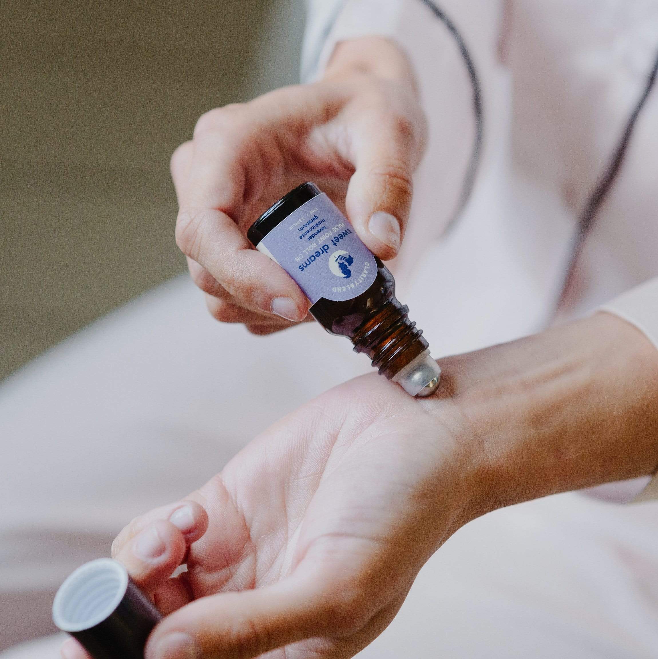 Sweet Dreams Pulse Point Roll On - Sweet Dreams Pulse Point Roll On - Uneeka