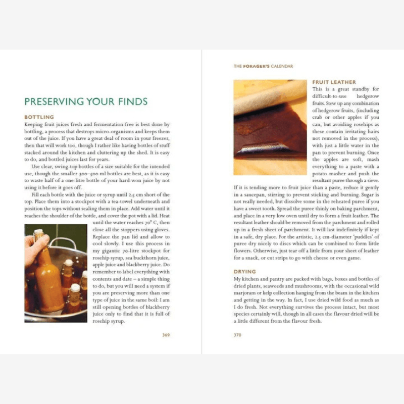 The Forager's Calendar Guide Book - B050799 - Uneeka