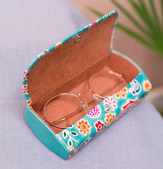 Turquoise Floral Leather Glasses Case - GC65 - Uneeka