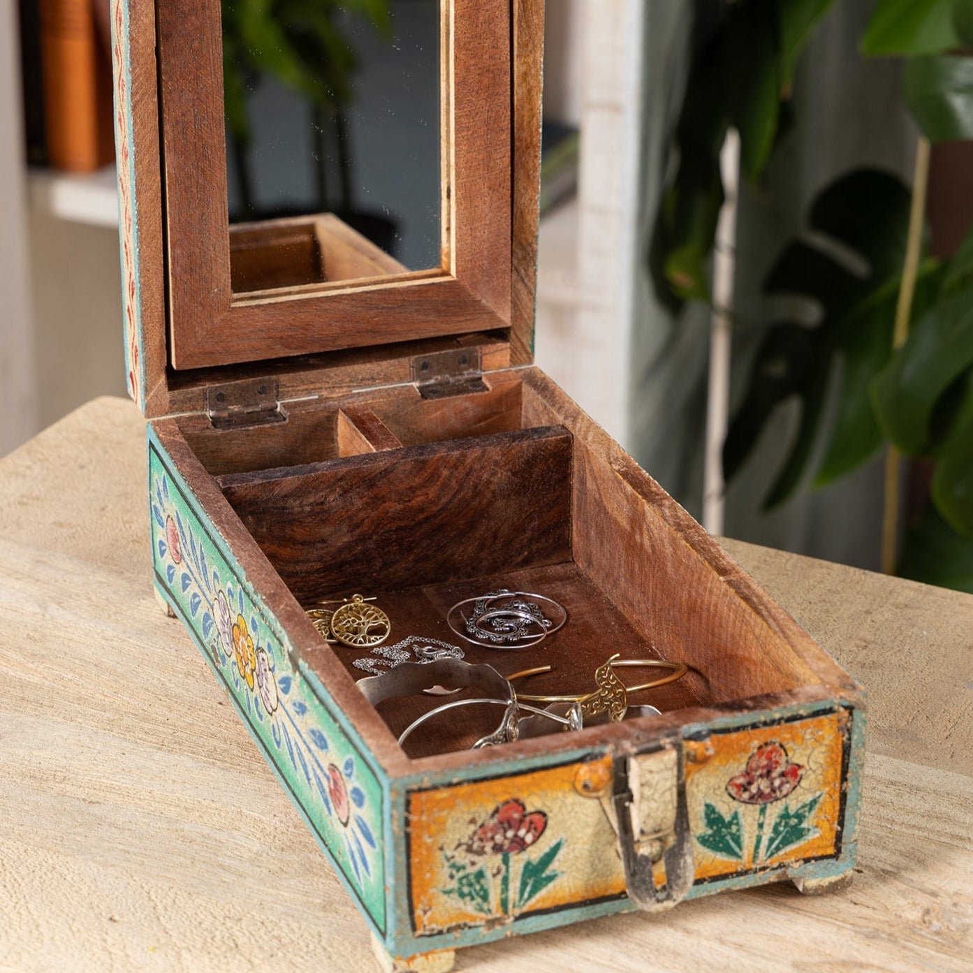 Vintage Men's Wood Jewelry Boxes Near Me Vintage Male Jewelry
