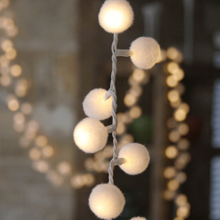 White Pom Pom String of Fairy Lights - LI922W - Uneeka