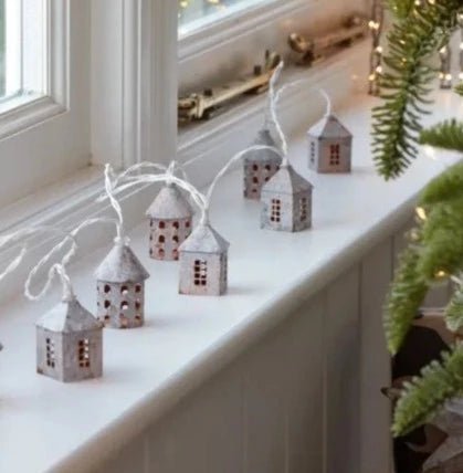 White Winter Village Christmas Fairy Lights* - BO - WV08W - Uneeka