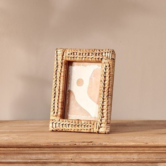 Yanis Natural Rattan Photo Frame - YF0101 - Uneeka