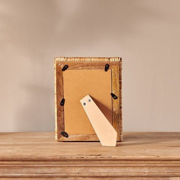 Yanis Natural Rattan Photo Frame - YF0101 - Uneeka