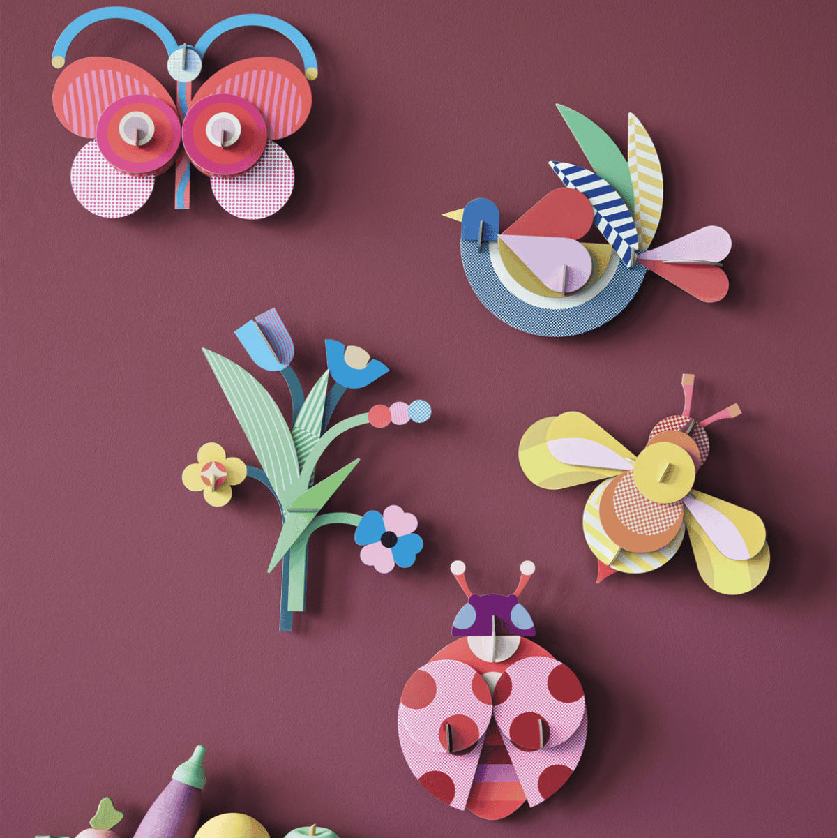 Daisy Belle Flower Cardboard Model - IMA116 - Uneeka