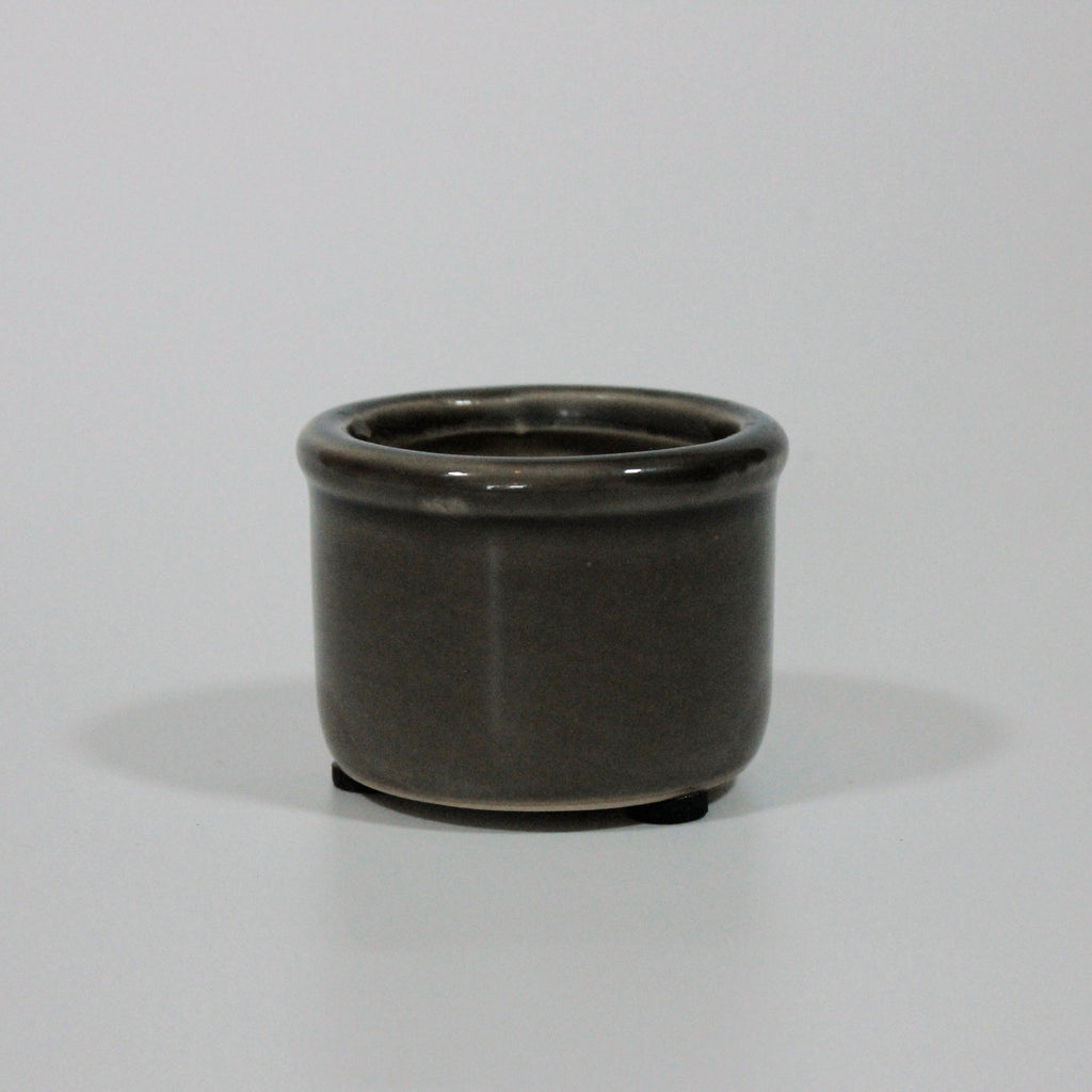 Soil Hilda Mini Pot with Crackled Surface