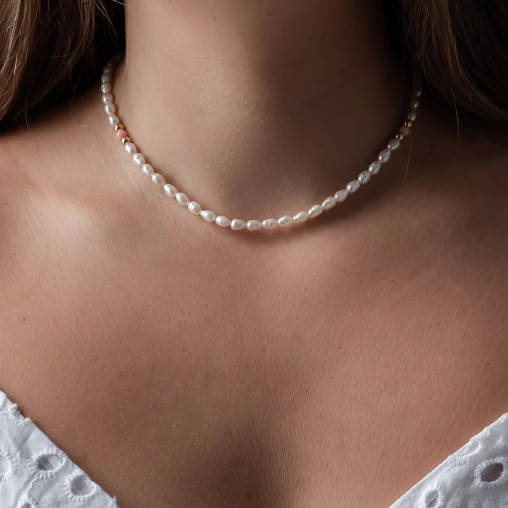 Accent Pearl Choker 