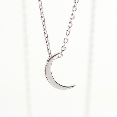 Crescent Moon Necklace silver